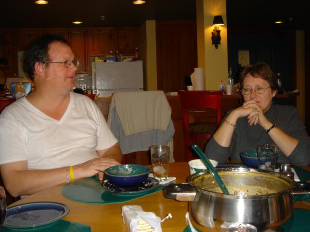 2004/12(Dec)/07(Whistler)/640x480_2004-12-14 20-24-49.JPG